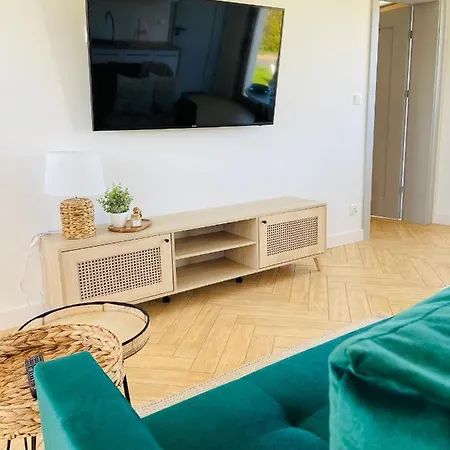 Milo Cie Widziec * Nowecin