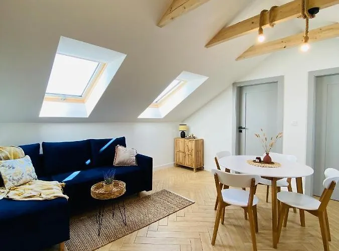 Milo Cie Widziec Appartamento *